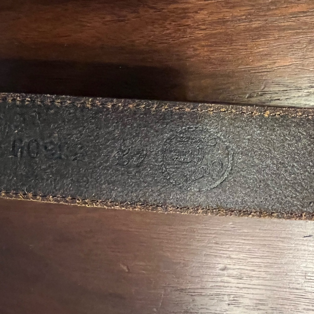 Vintage Silver Creek leather belt 42” - Picture 6 of 6